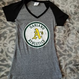 Okland A's tshirt Small